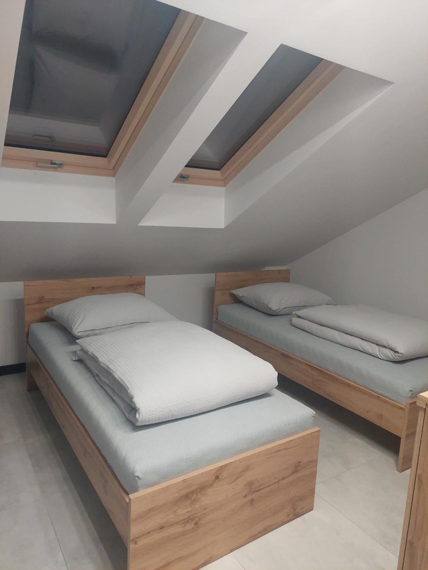 Pokoje Jurajski Zakamarek Zarki Extérieur photo